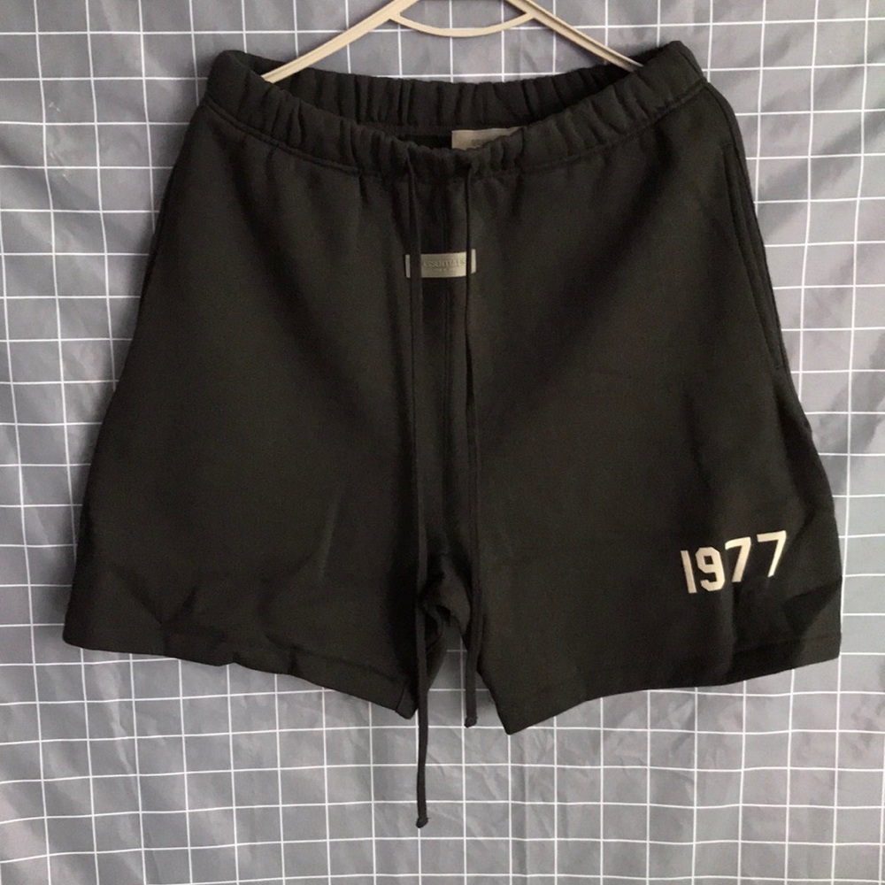 Men’s Fear Of God Essentials Short